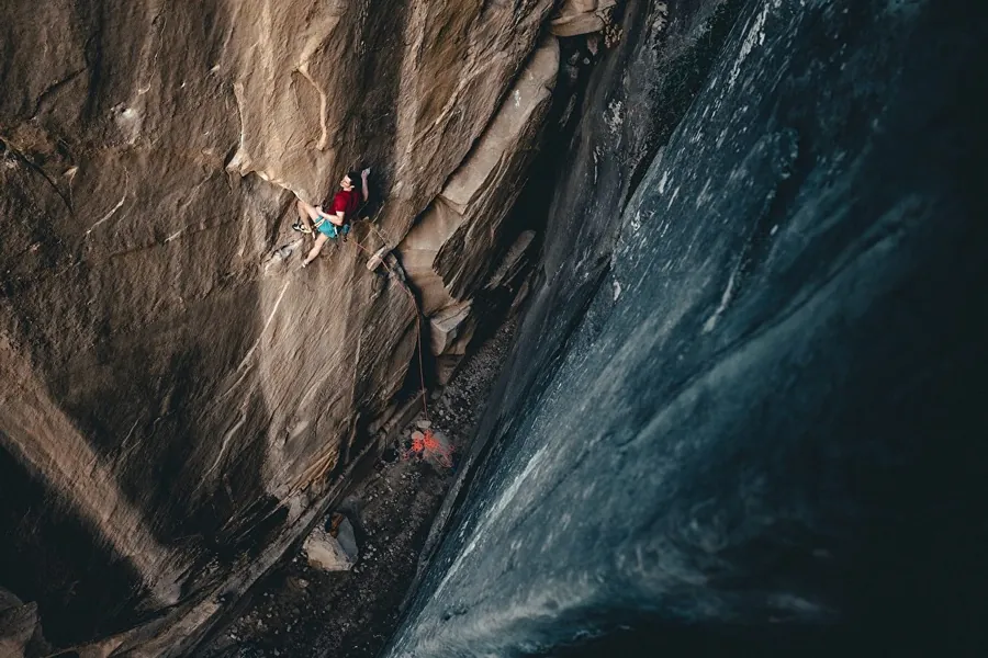 Bon voyage adam ondra