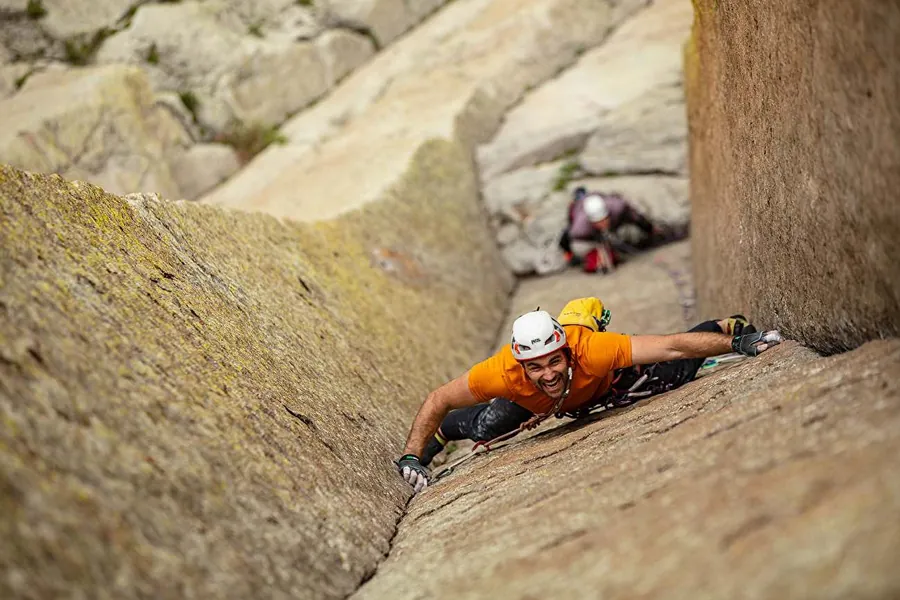 Jesse Dufton sur la Devil's Tower