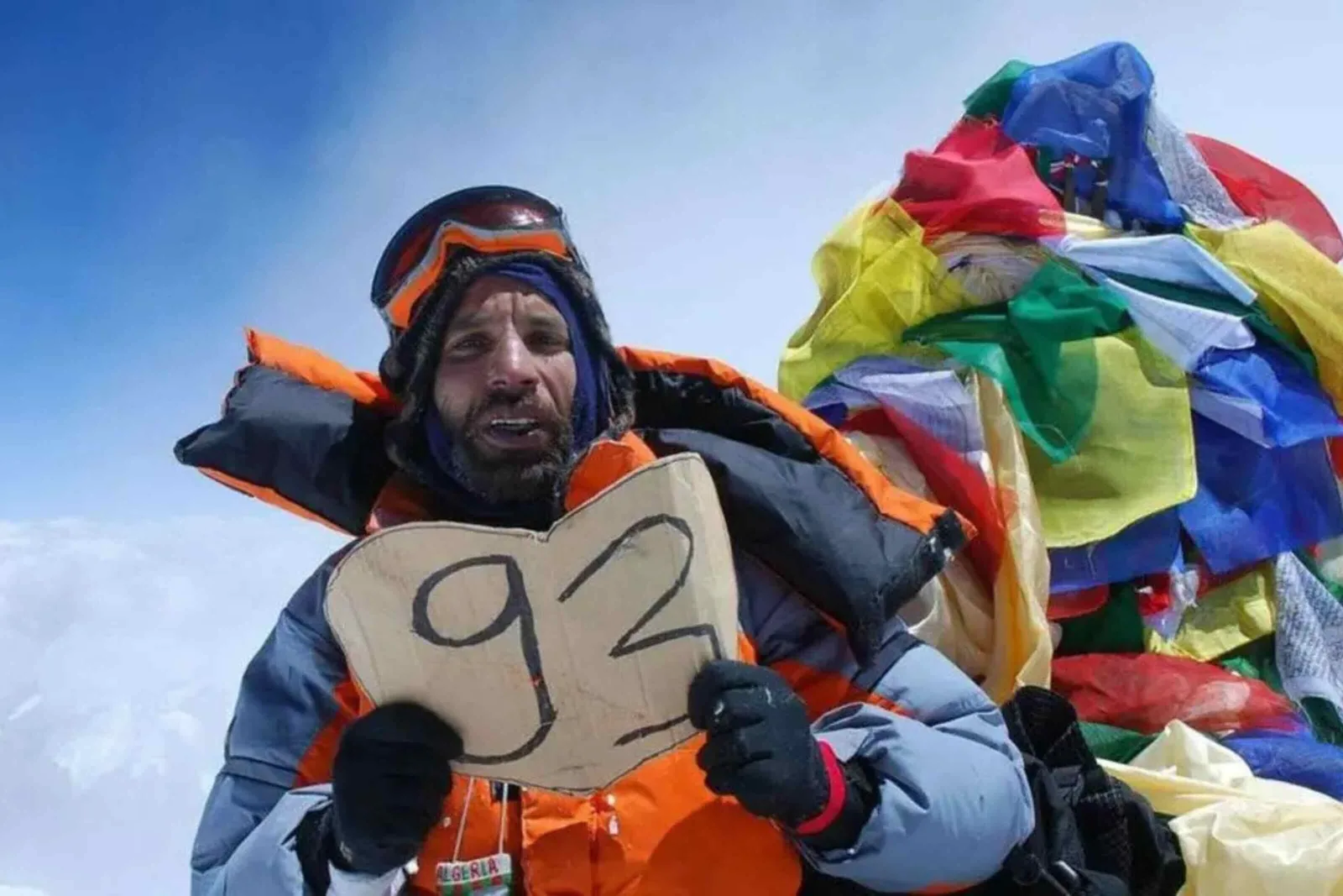 Nadird Dendoune au sommet de l'Everest