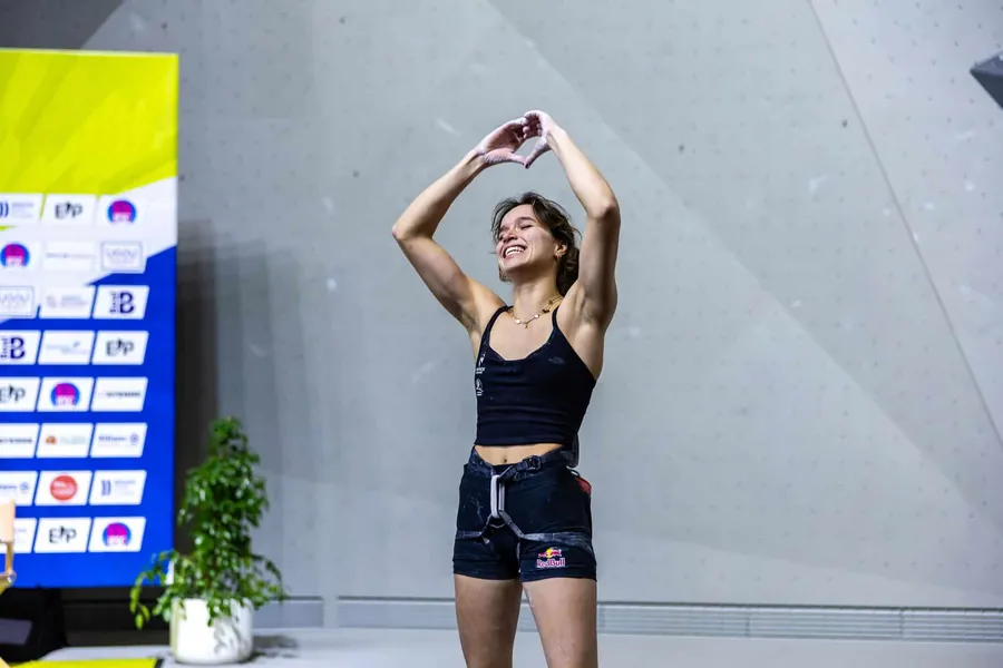 Oriane Bertone JO