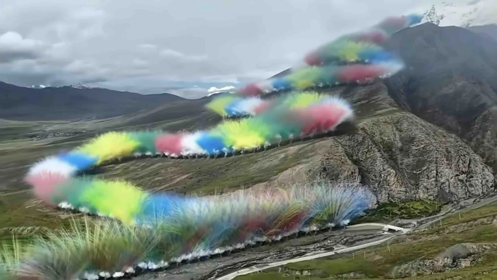Aquarelle Tibet x Arc'teryx