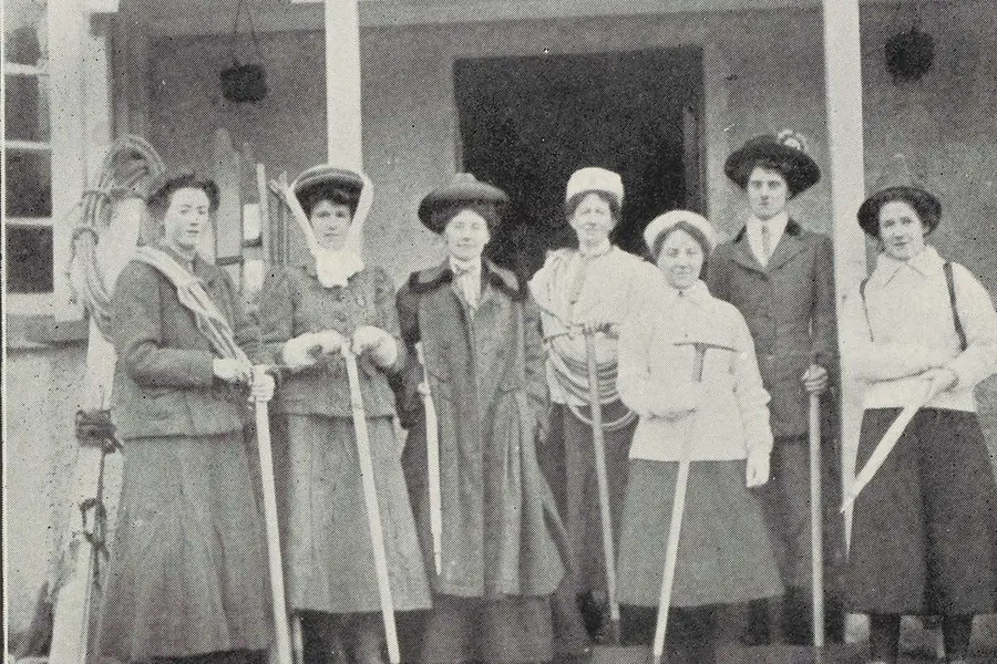Ladies' Scottish Climbing Club