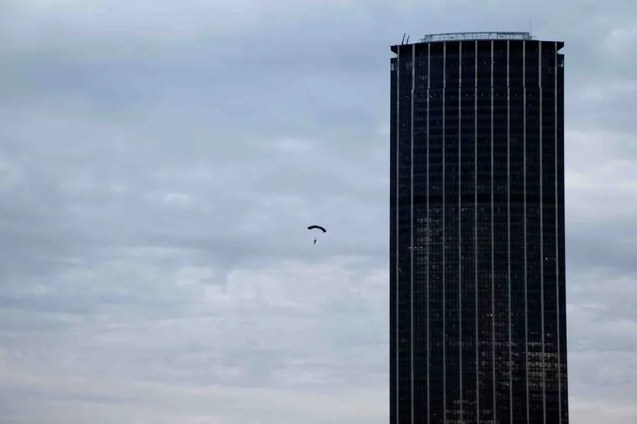 Omniwal base jum tour Montparnasse