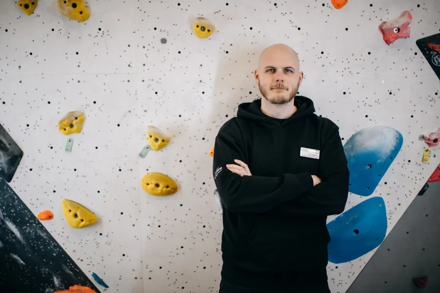 Jez Tapping, consultant britannique sur le secteur de l'escalade indoor
