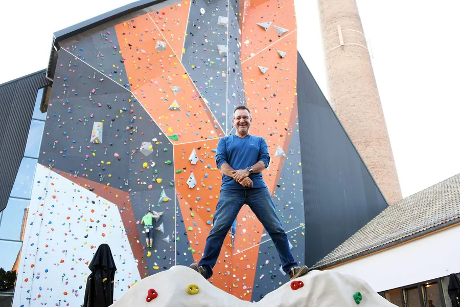 Bruce Coll Climbing Mulhouse Center